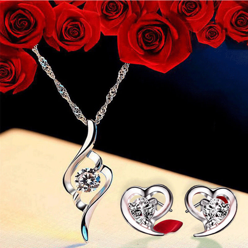 Creative Heart Shaped Earrings & Necklace Set