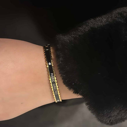 Black & Gold 'The Medallion Scalloped' Cuff Bracelet