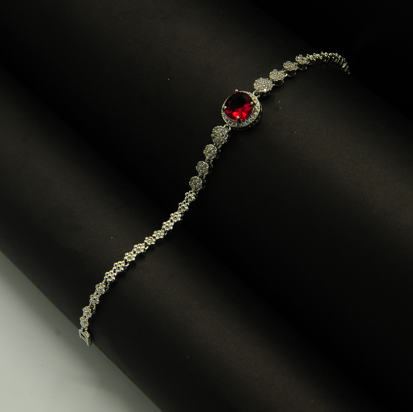 Natural-Ruby-with-Zircon-Silver set